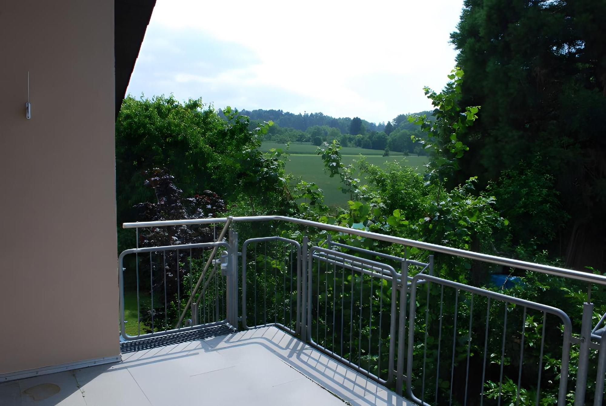 Ferienwohnung Mit Pool Straubenhardt Exterior photo