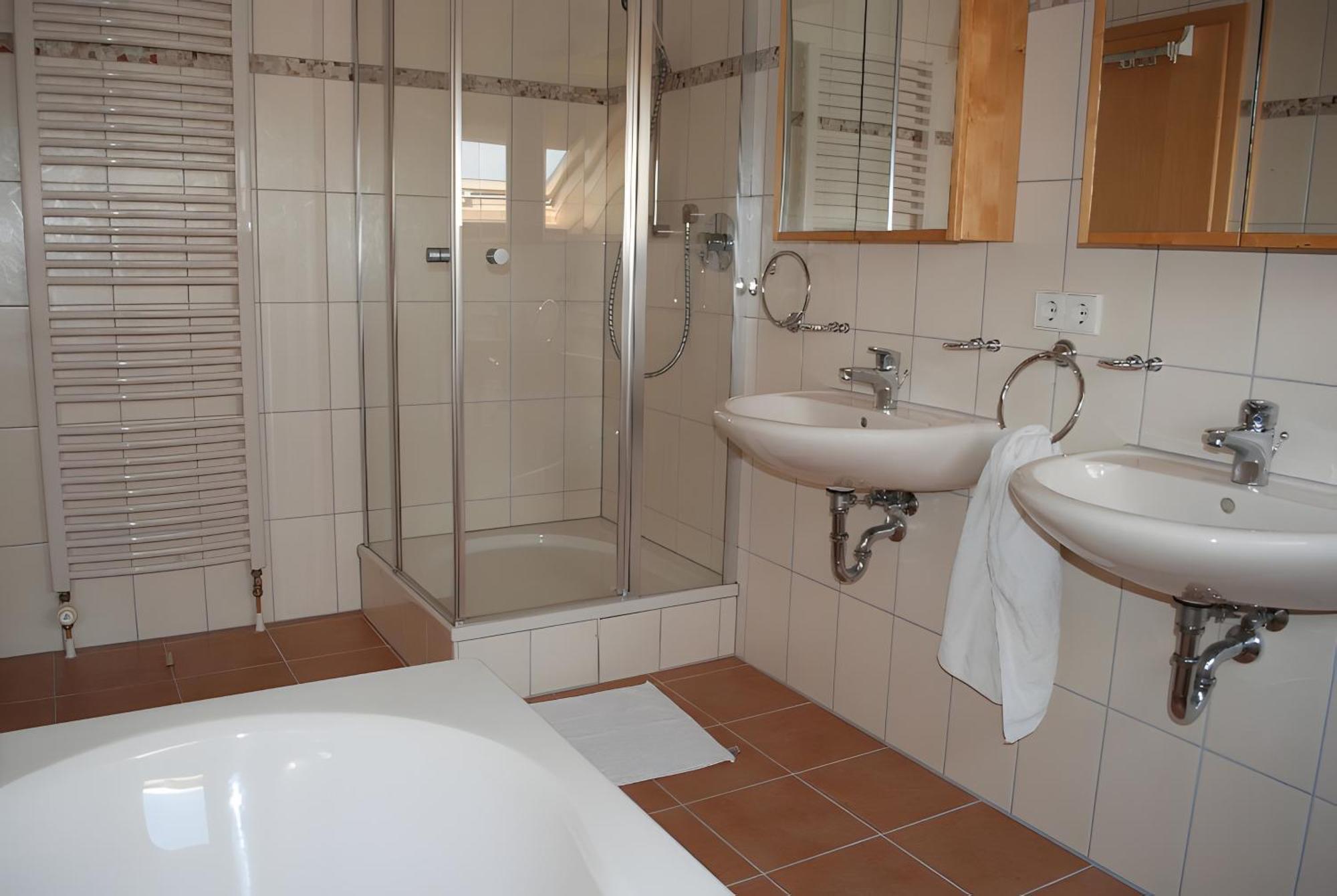Ferienwohnung Mit Pool Straubenhardt Exterior photo